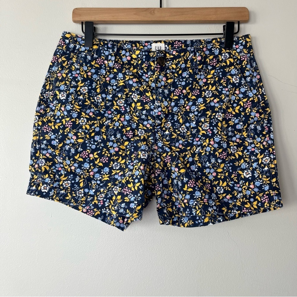 Gap Blue Floral City Short 4‎